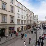 شقة 2 Bedroom - Grodzka Street - Center *