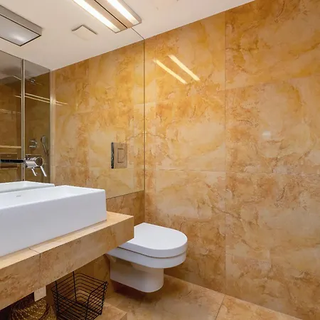 Soulful Boho Stay-2Br For 8-City Center *